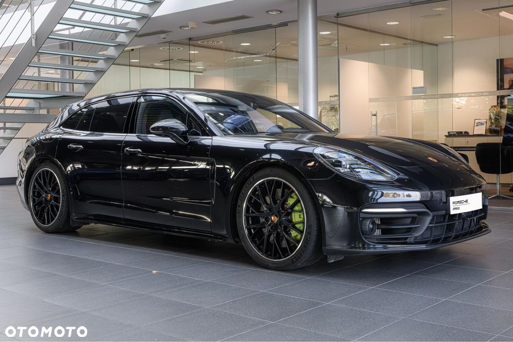 Porsche Panamera 4S E-Hybrid - 3