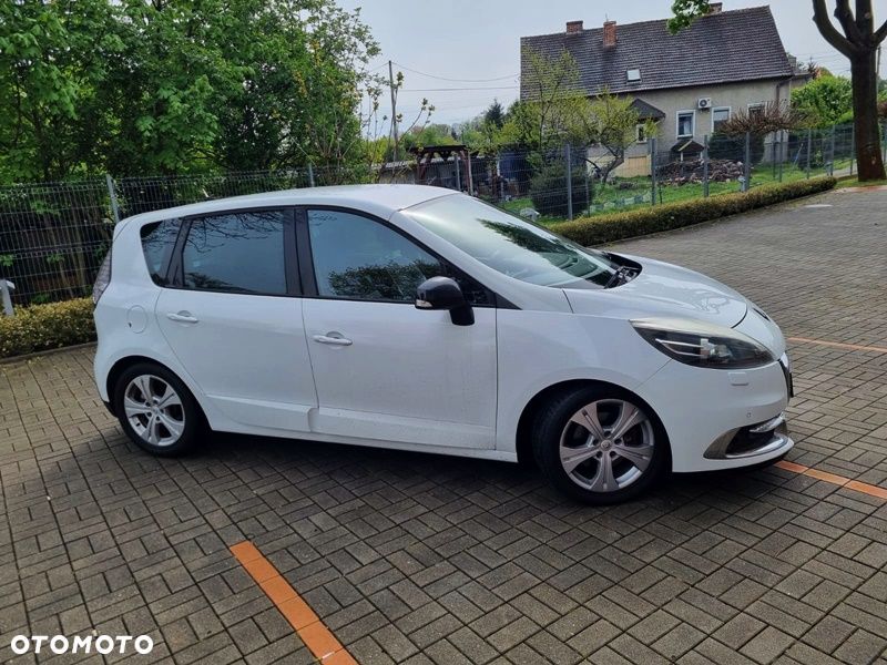 Renault Scenic dCi 160 Bose Edition - 7