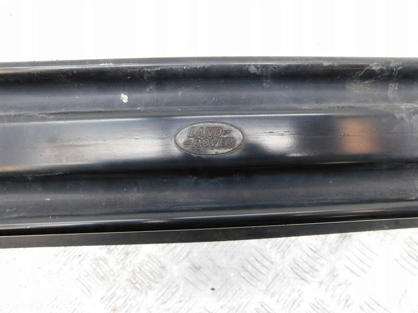 PAS PRZEDNI BELKA CHŁODNICE Kpl LAND ROVER DISCOVERY III L319 2.7 TD V6 - 6