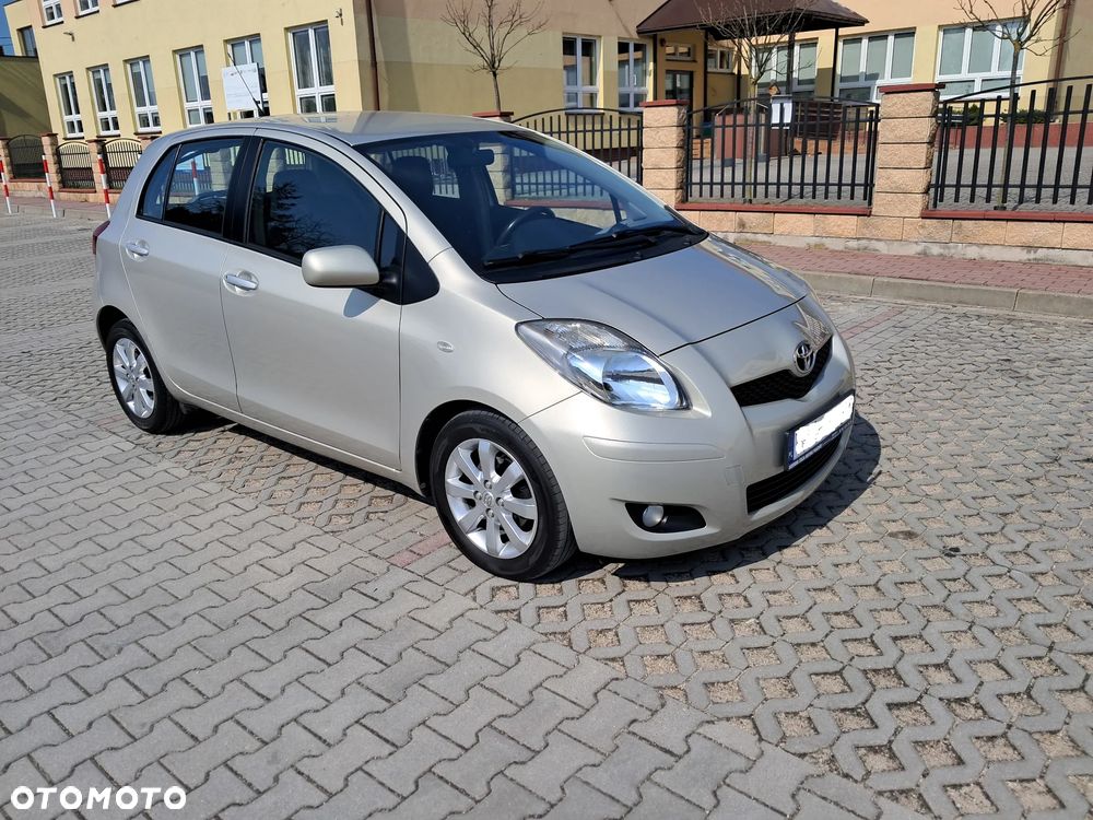 Toyota Yaris 1.33 Sol - 8