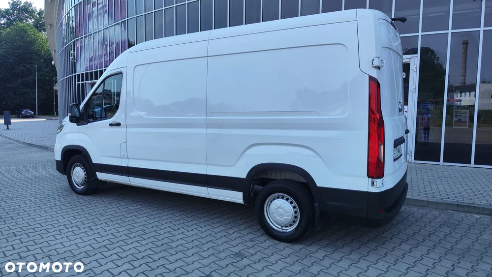 Maxus Deliver 9 - 11