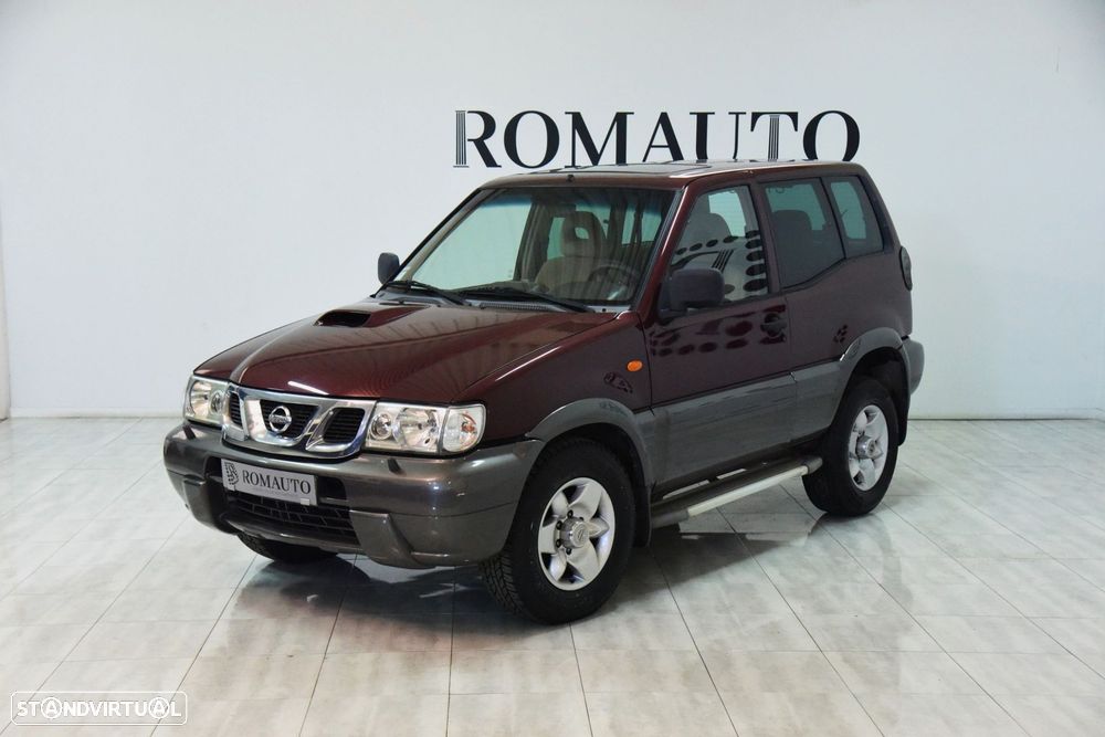 Nissan Terrano 3.0 TDi Luxury - 2