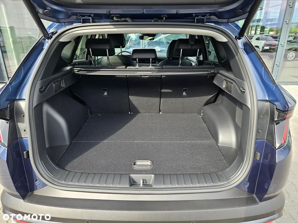Hyundai Tucson 1.6 T-GDi HEV Executive 2WD - 11