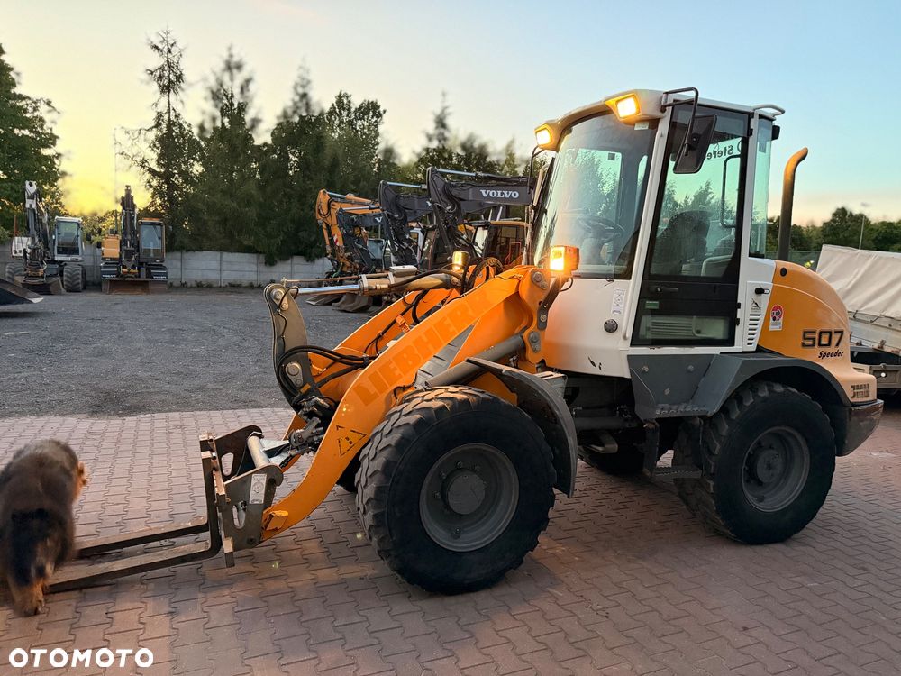 Liebherr L507 stereo - 5