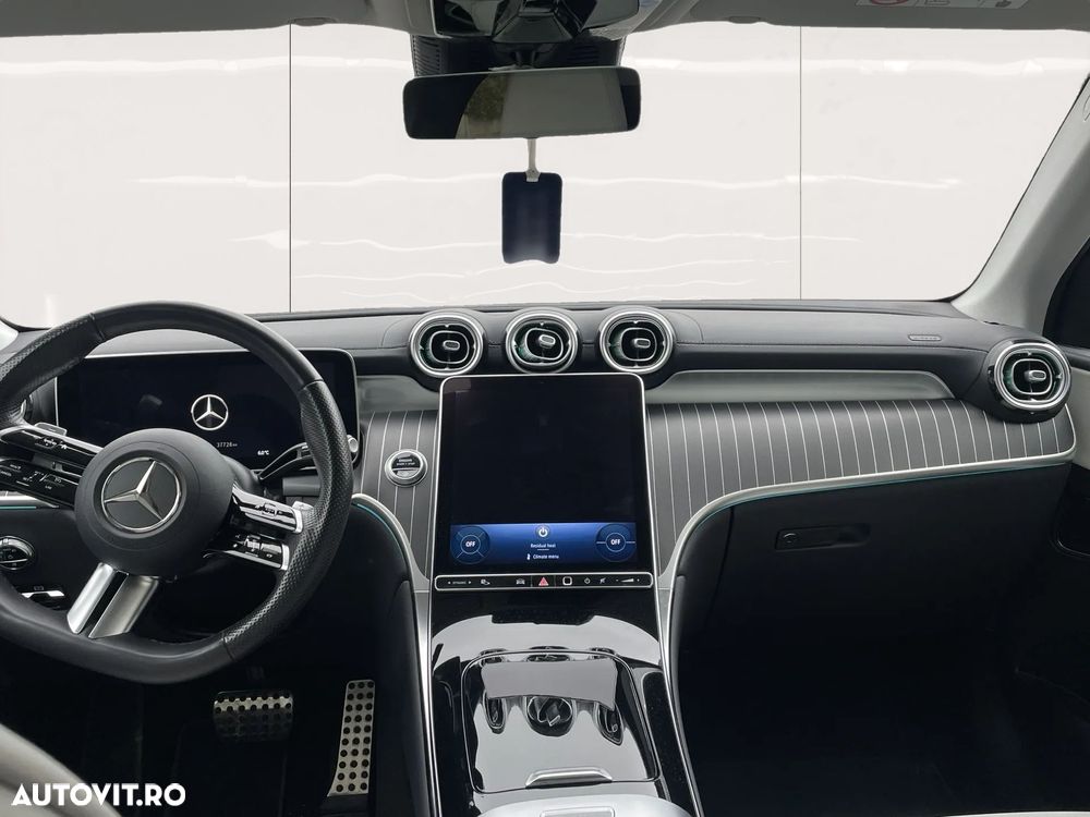 Mercedes-Benz GLC 300 4MATIC MHEV - 12