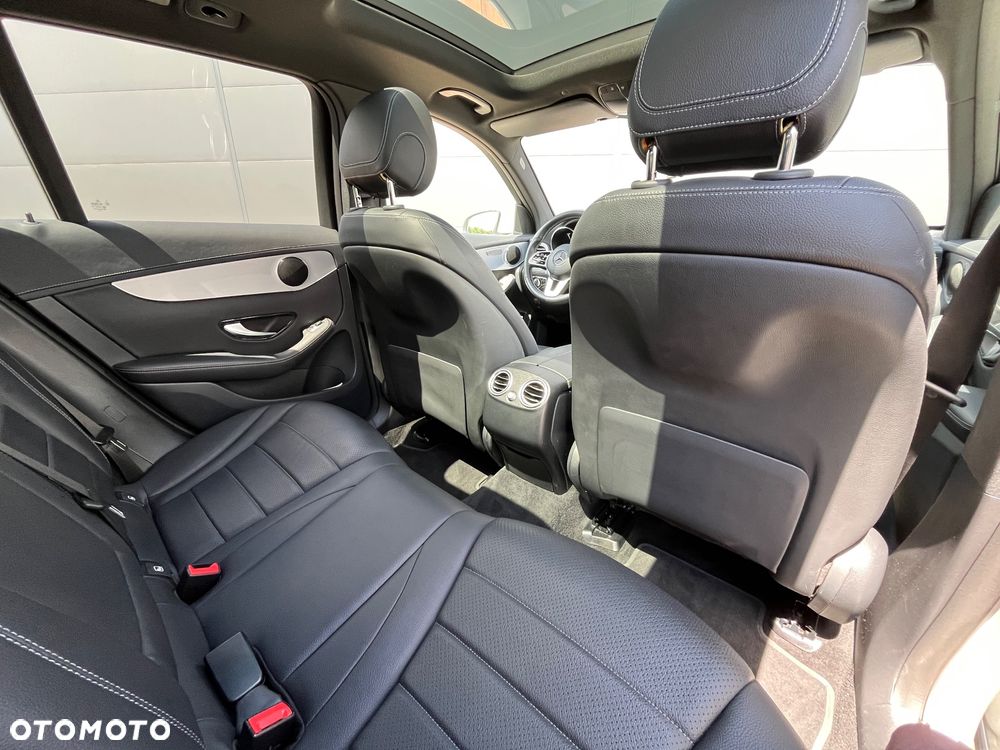 Mercedes-Benz GLC 200 d - 16