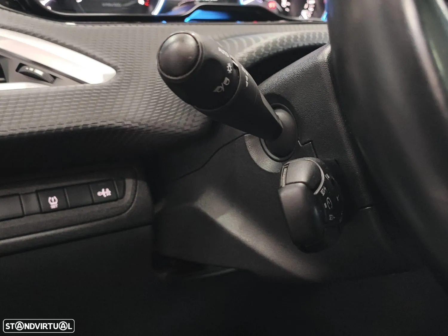 Peugeot 2008 1.4 HDi Allure - 21