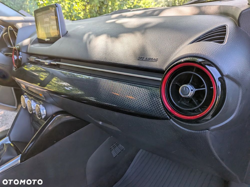 Mazda 2 SKYACTIV-G 90 Red Sports Edition - 24