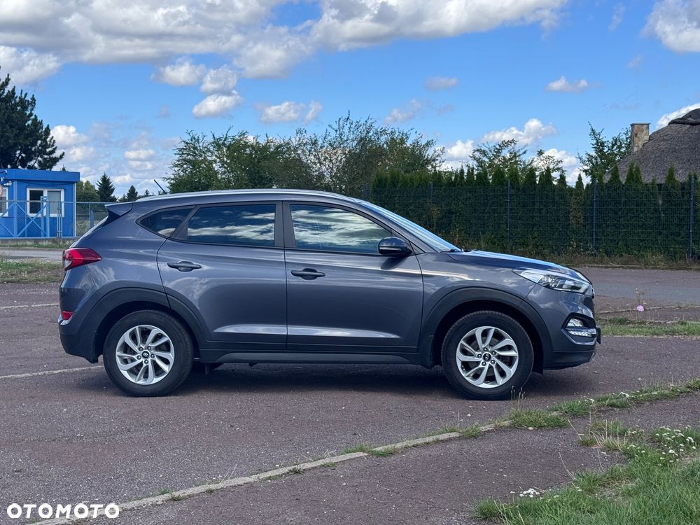 Hyundai Tucson 1.7 CRDI BlueDrive Comfort 2WD - 10