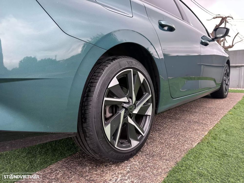 Peugeot 308 SW 1.2 PureTech Allure Pack EAT8 - 20