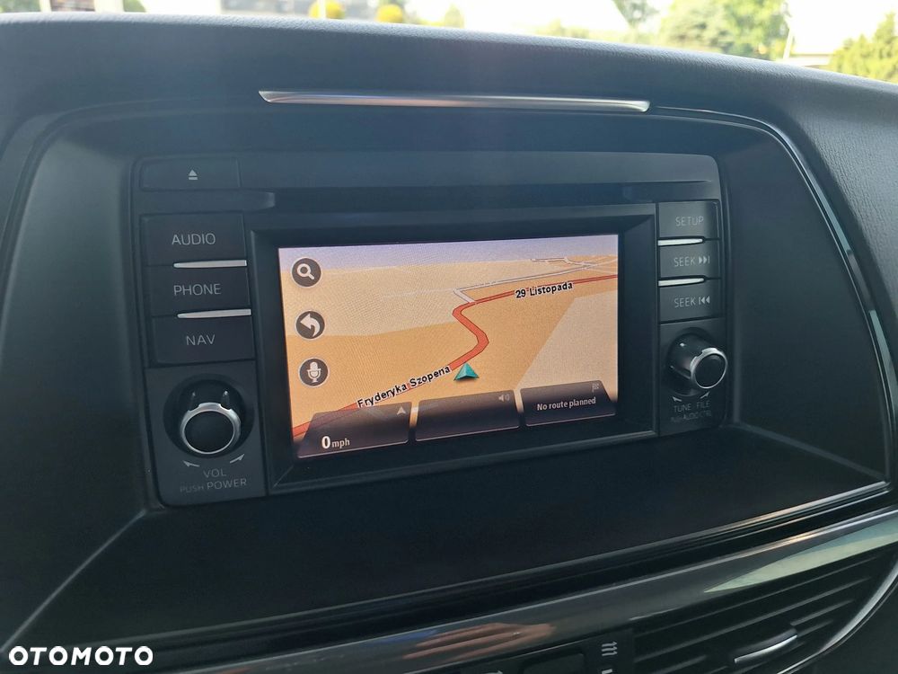 Mazda 6 - 12