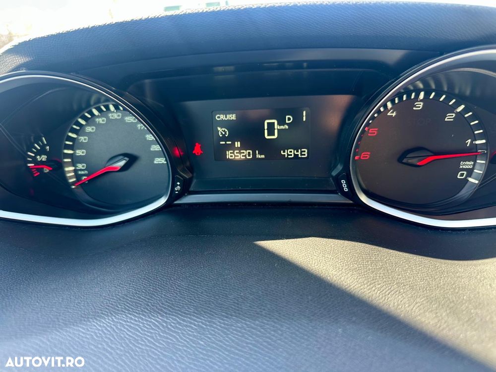 Peugeot 308 1.5 BlueHDi FAP STT EAT8 Allure Pack - 21