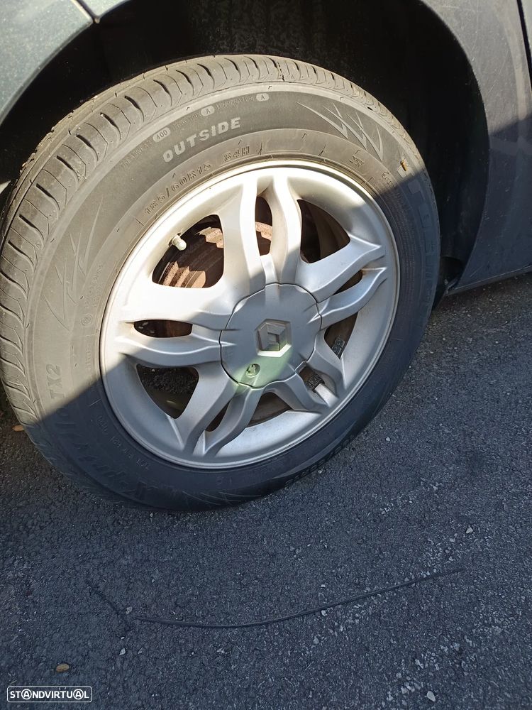 Renault Clio Break 1.2 TCE Dynamique S - 9