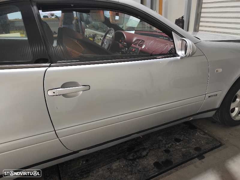 PORTA FRENTE DIREITA MERCEDES CLASE CLK (W208) COUPE 200 (208.335) - 1