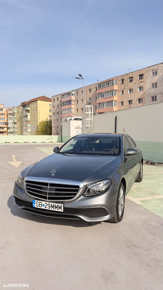 Mercedes-Benz E 220 d 4MATIC Aut. - 3