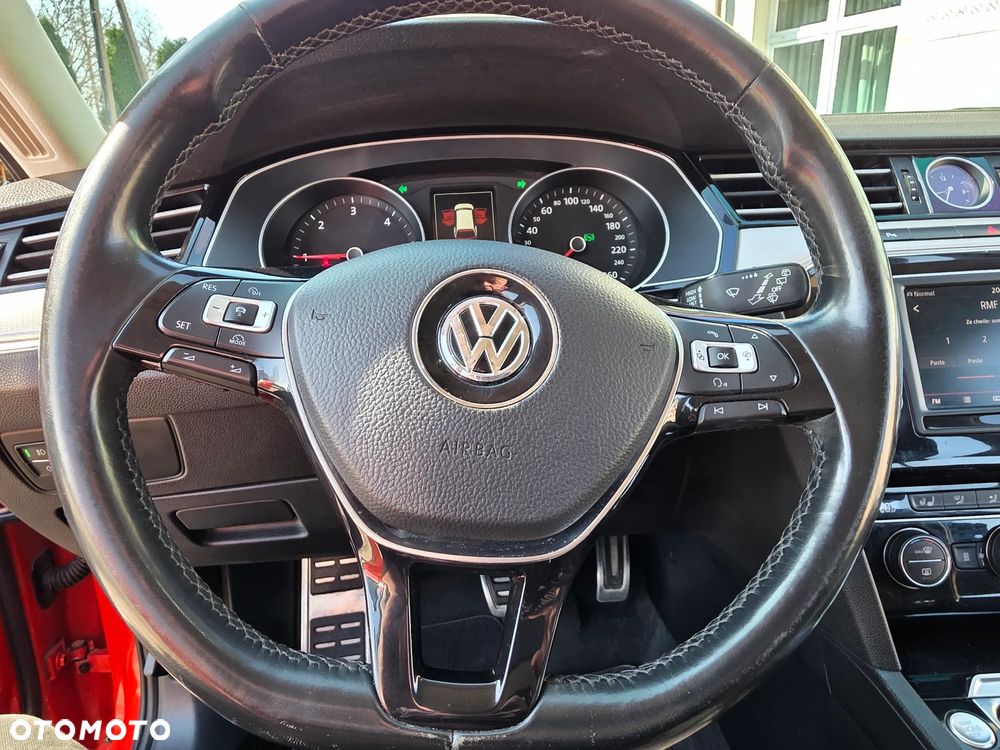 Volkswagen Passat Variant - 24