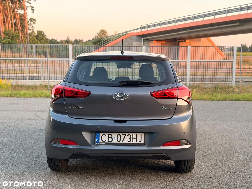Hyundai i20 1.2 Comfort - 9