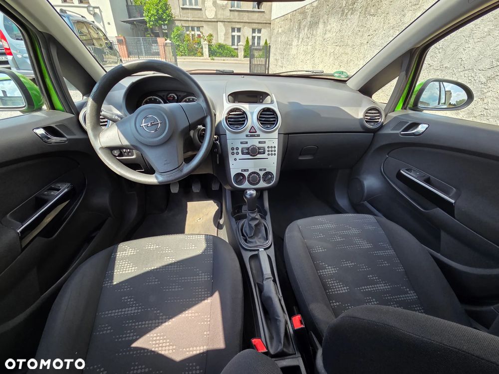 Opel Corsa 1.2 16V Color Edition - 8