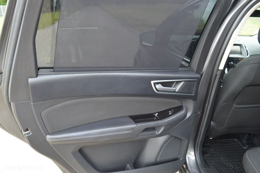 Ford S-Max 2.0 TDCi Titanium - 18