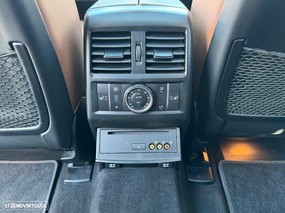 Mercedes-Benz GLE 350 d 4-Matic - 24