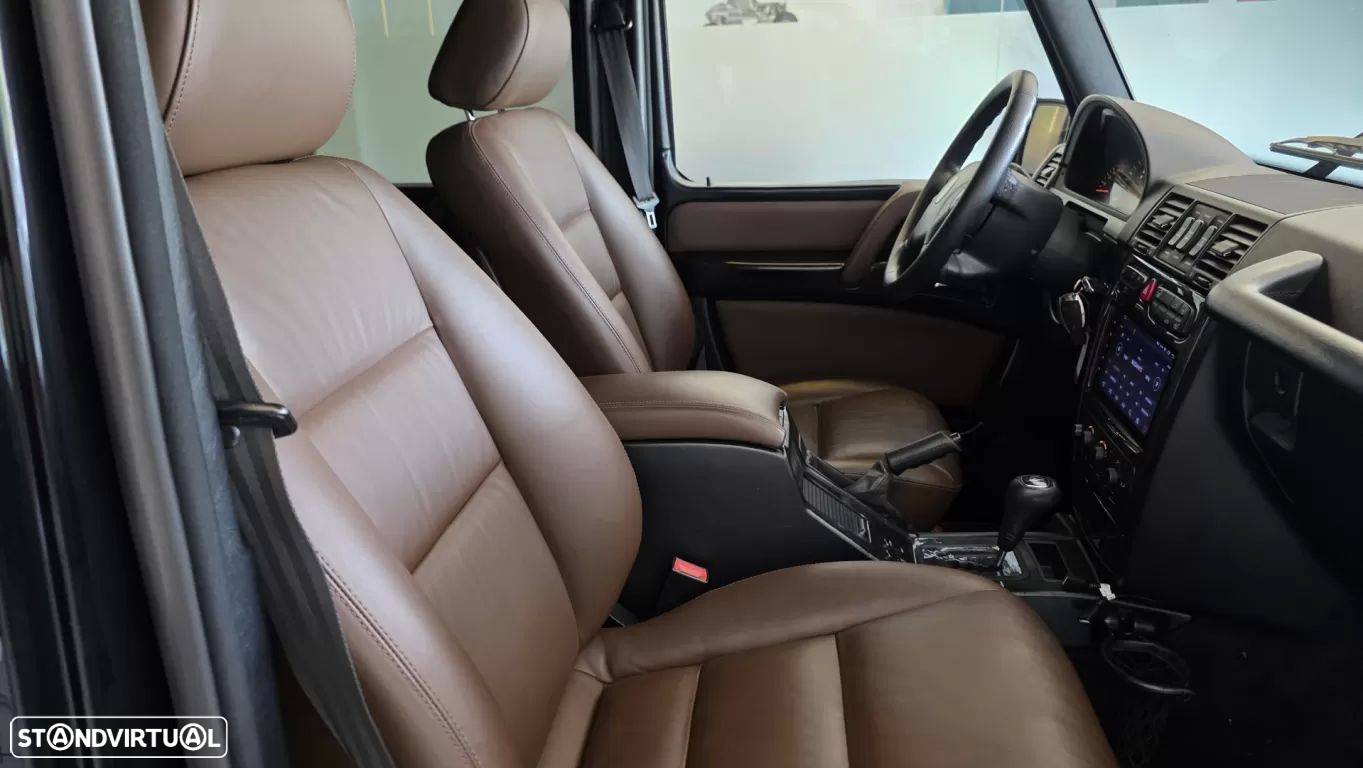 Mercedes-Benz G 320 CDI L 7G-TRONIC - 54