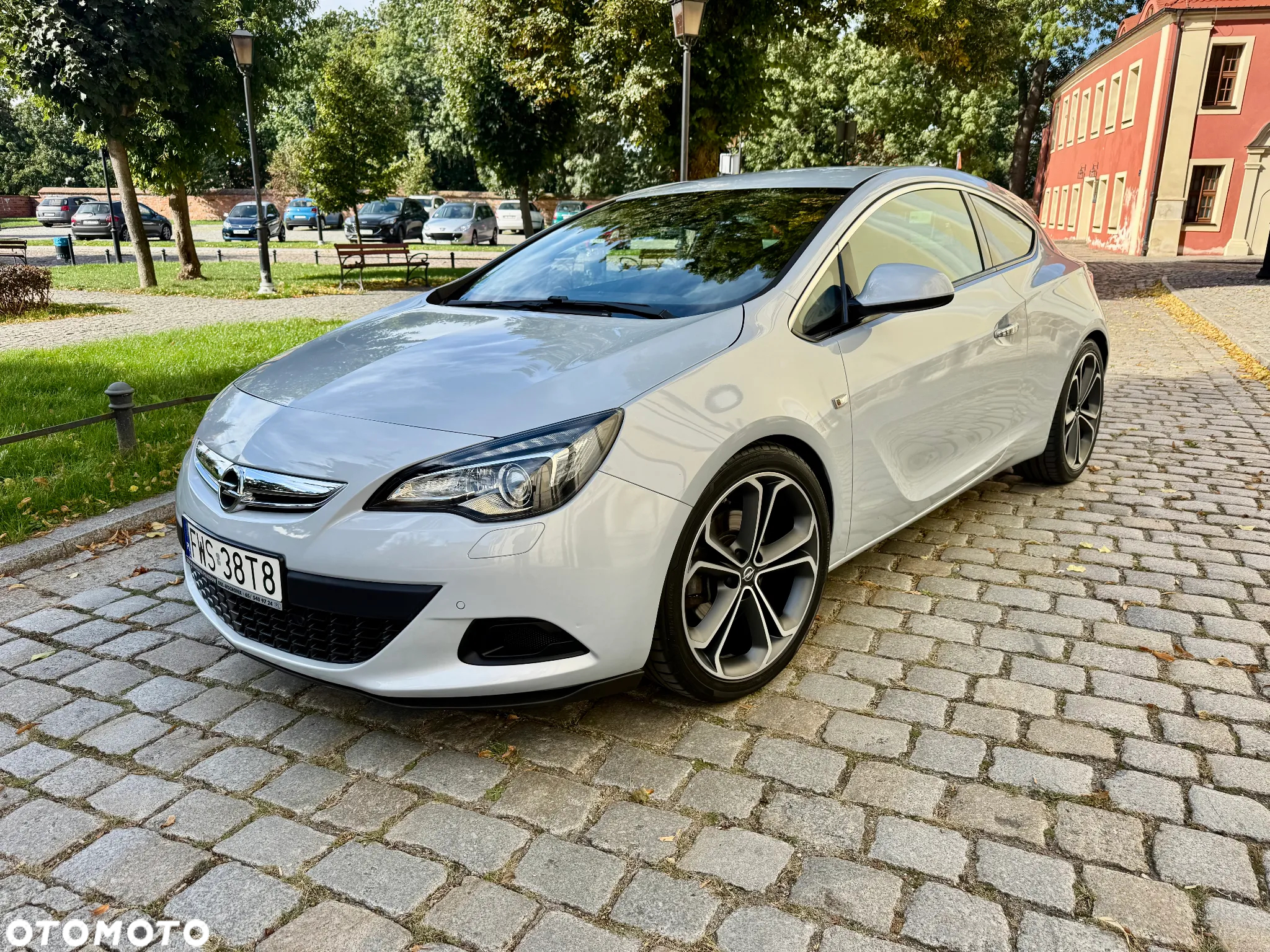 Opel Astra IV GTC 1.4 T Sport S&S EU6 - 10