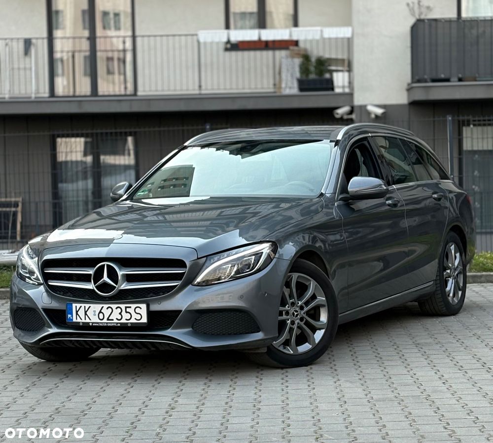 Mercedes-Benz Klasa C 180 7G-TRONIC - 3