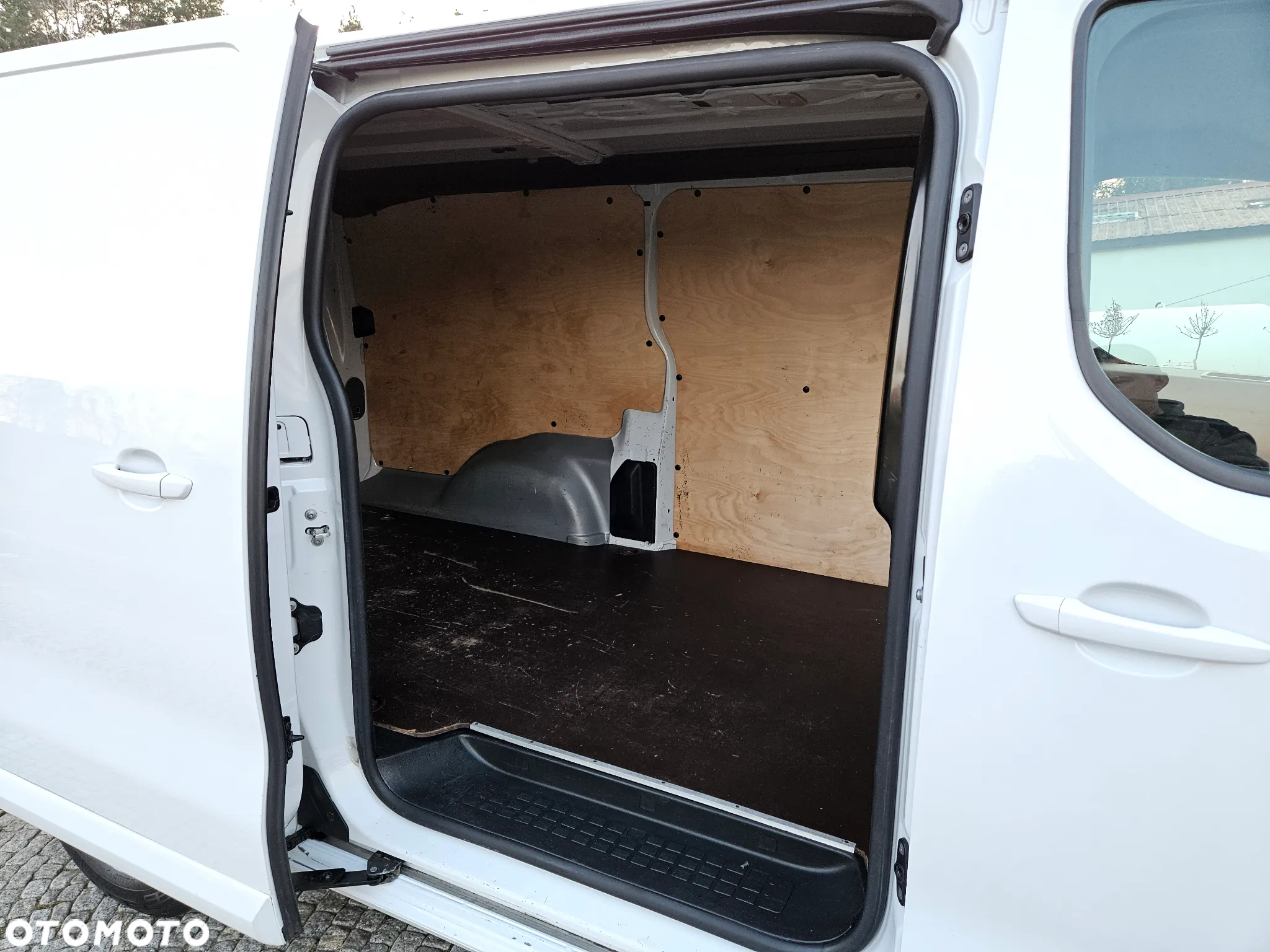 Opel VIVARO L2H1 - 29
