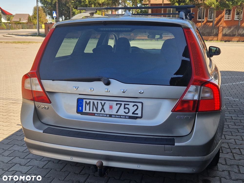 Volvo V70 2.5T Summum - 38