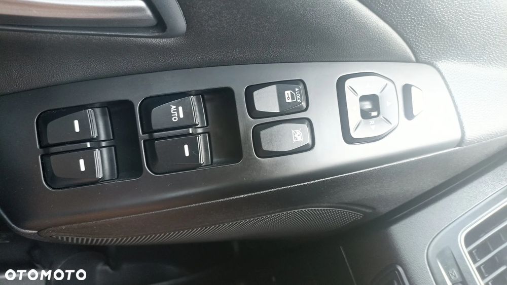 Hyundai ix35 1.6 GDI Comfort 2WD - 18