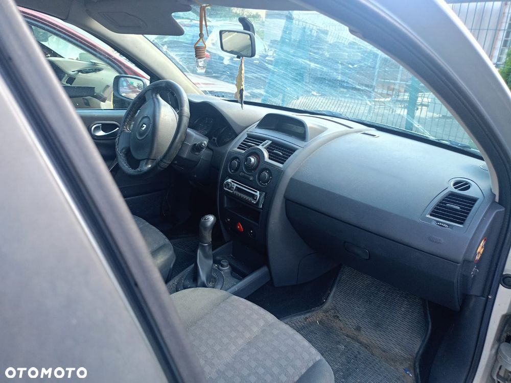 Renault Megane II 2 lift – maska, zderzak, lampy, błotniki, drzwi – TEB69 - 8