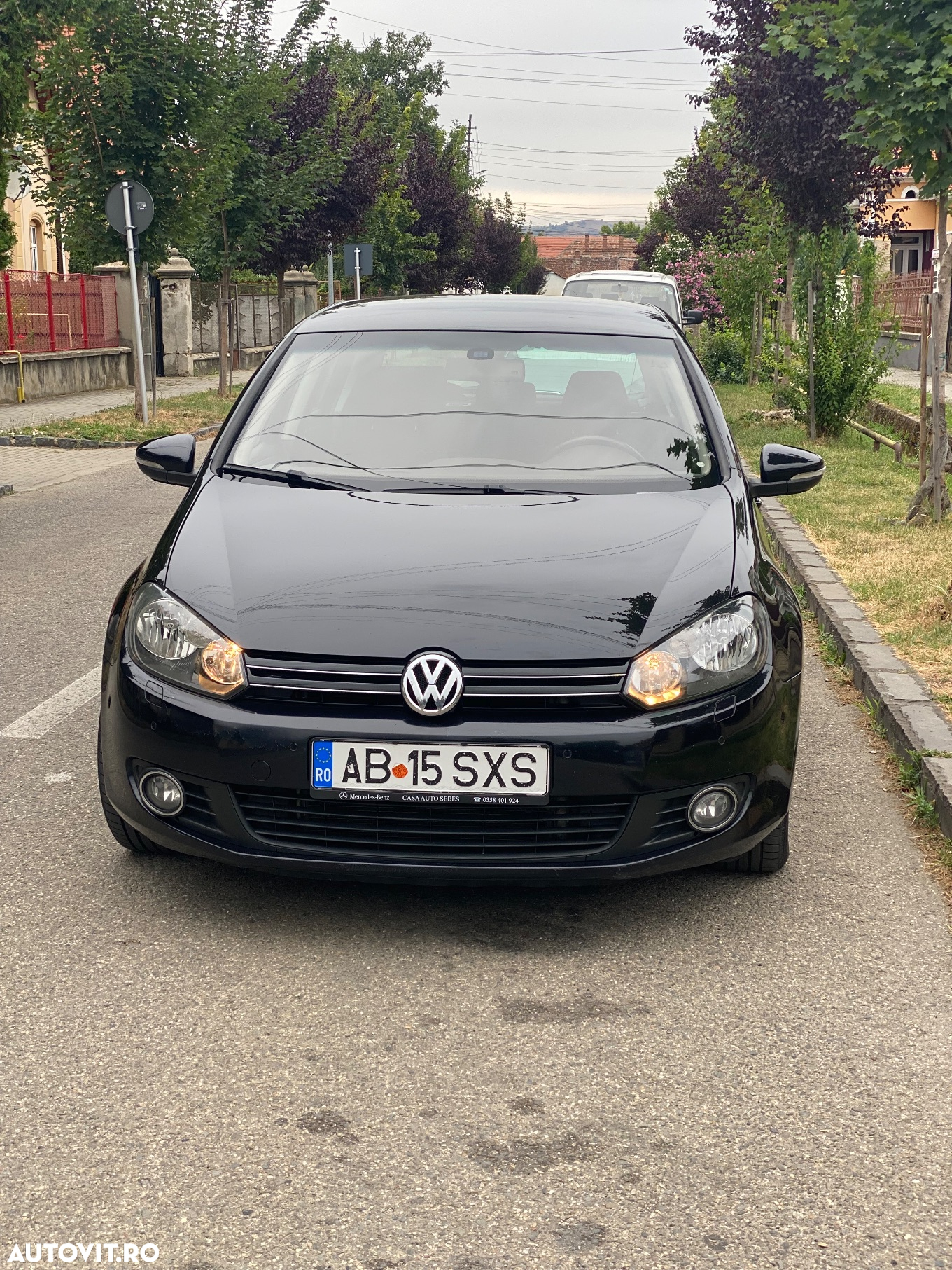 Volkswagen Golf 1.6 TDI DPF Highline - 5