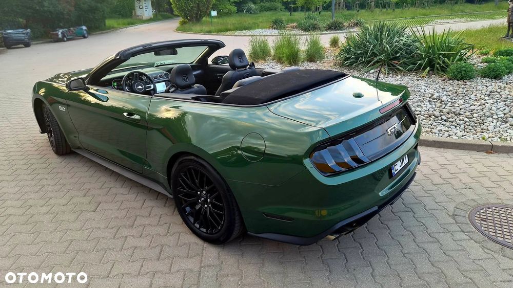 Ford Mustang - 5