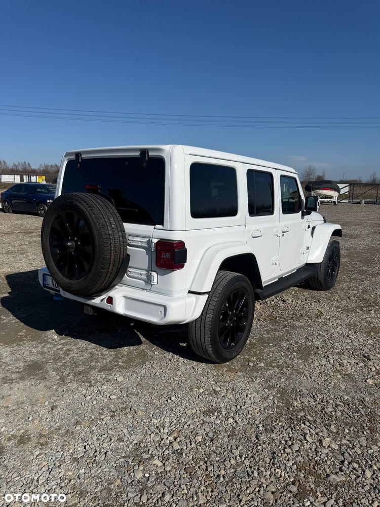 Jeep Wrangler - 1