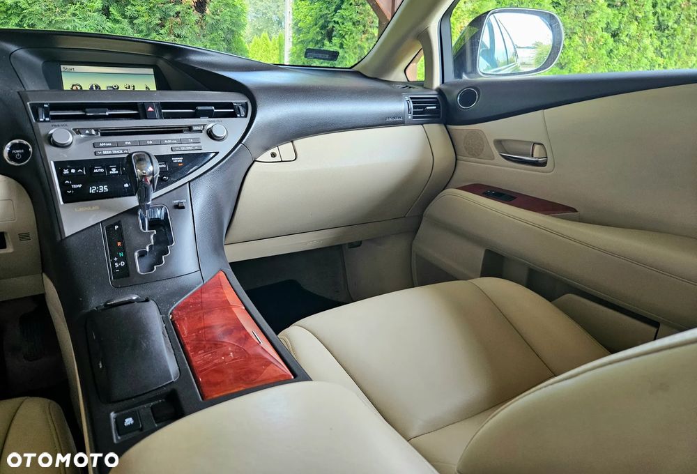 Lexus RX - 26