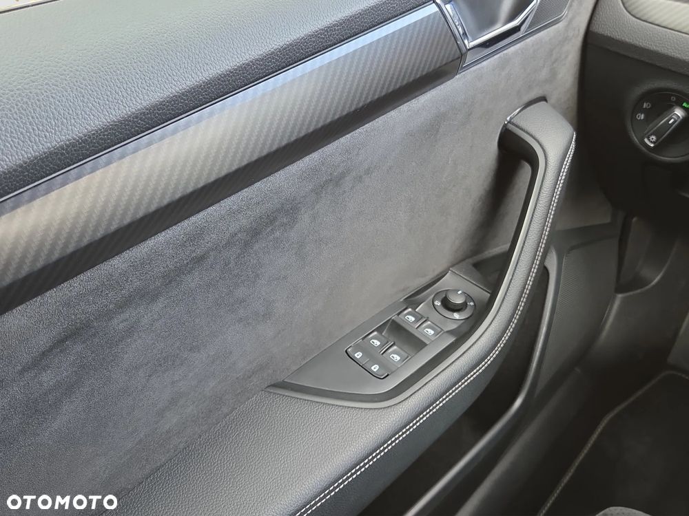 Skoda Superb 1.5 TSI Sportline - 13