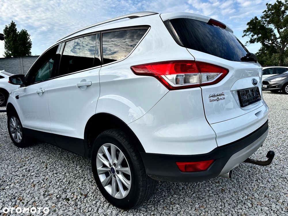 Ford Kuga 2.0 TDCi 2x4 Trend - 4