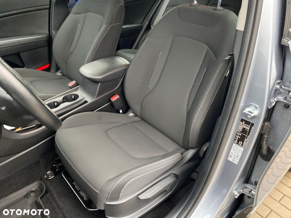 Kia Sportage - 10