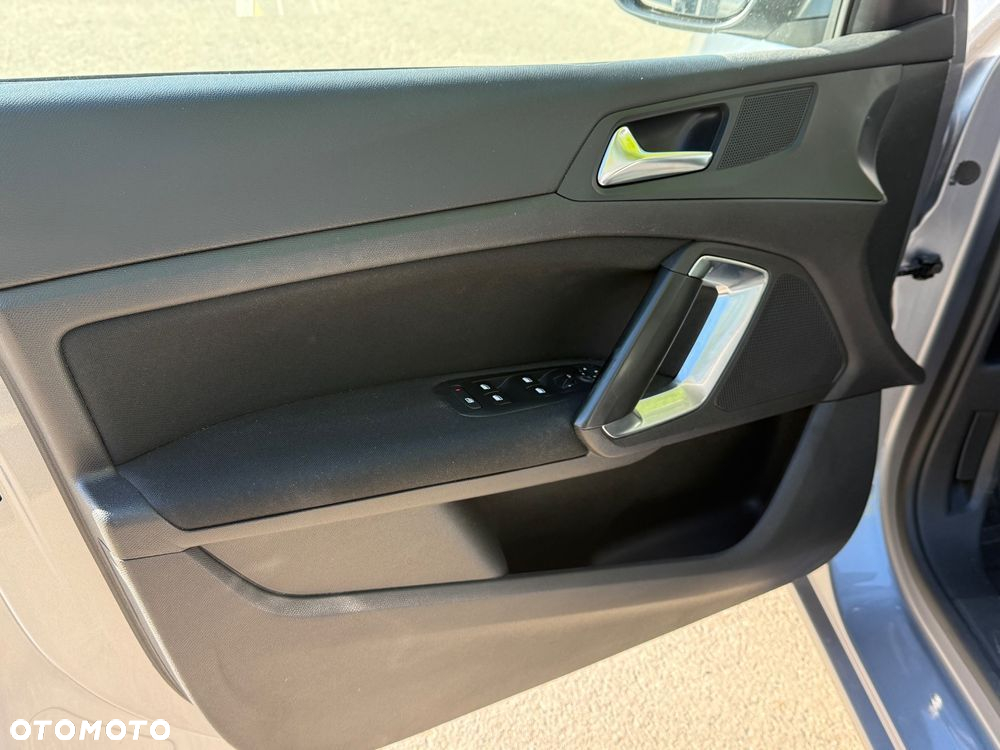 Peugeot 308 1.6 THP Active - 15