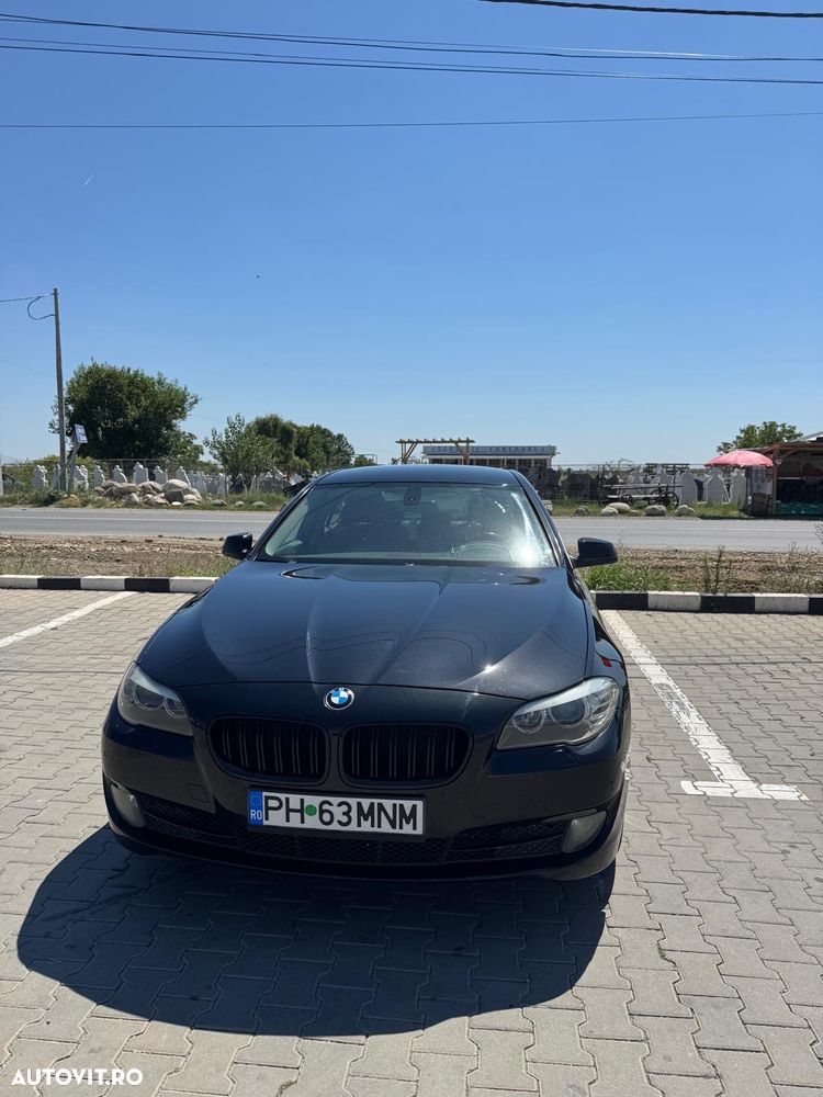 BMW Seria 5 520d - 5