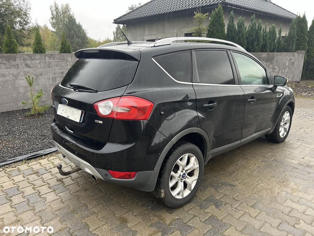 Ford Kuga 2.0 TDCi Titanium - 4