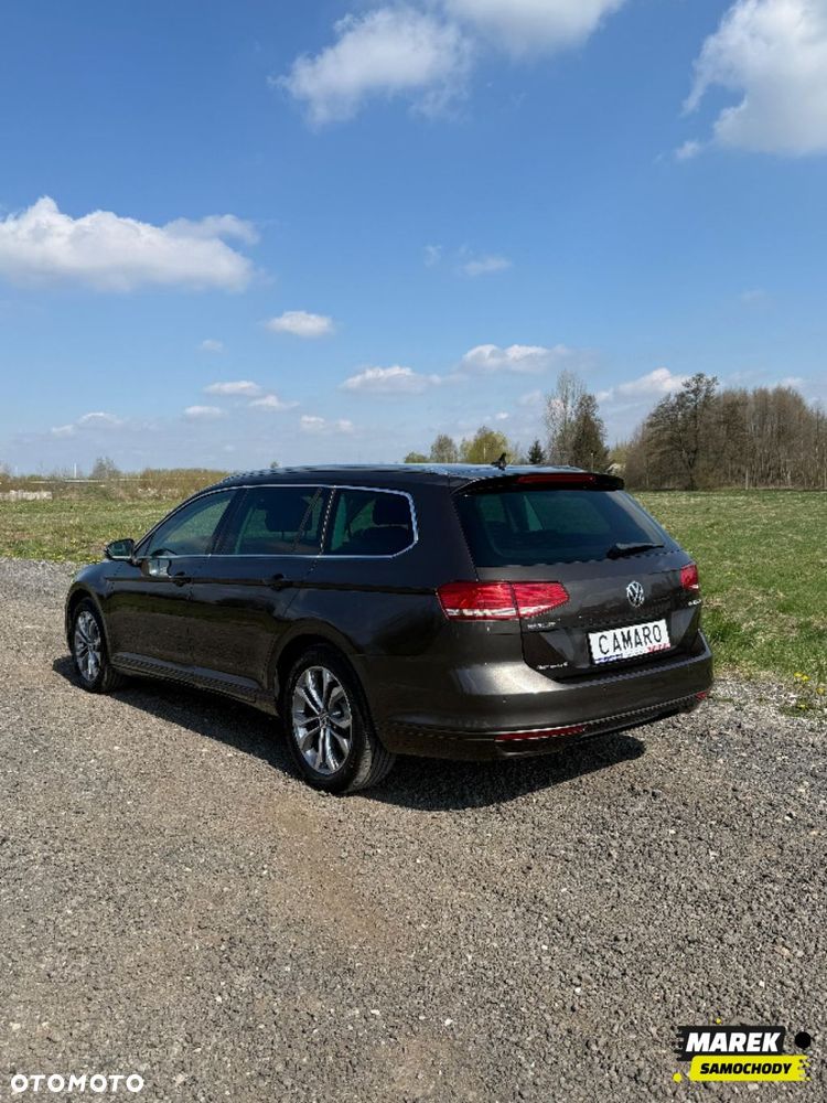 Volkswagen Passat - 7