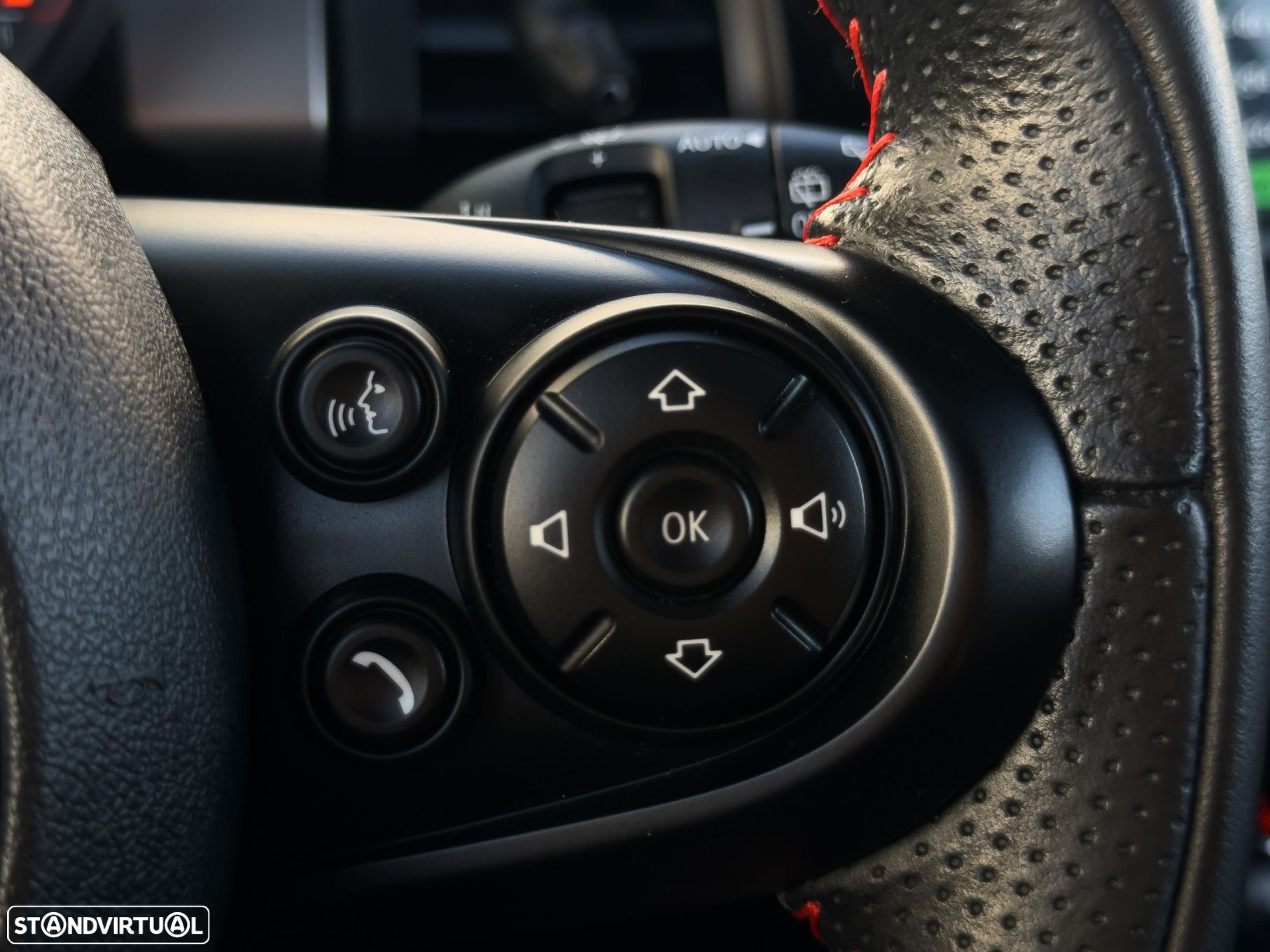 MINI 3 Portas John Cooper Works - 35
