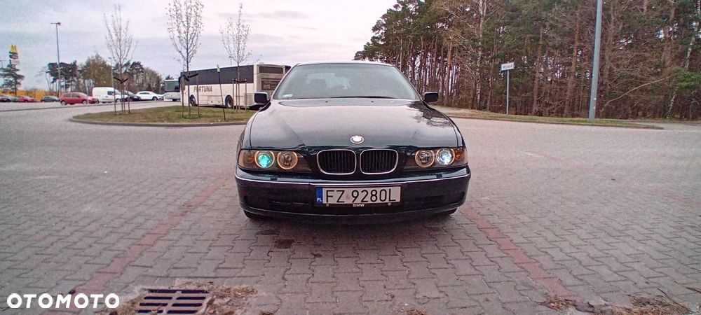 BMW Seria 5 520i - 2