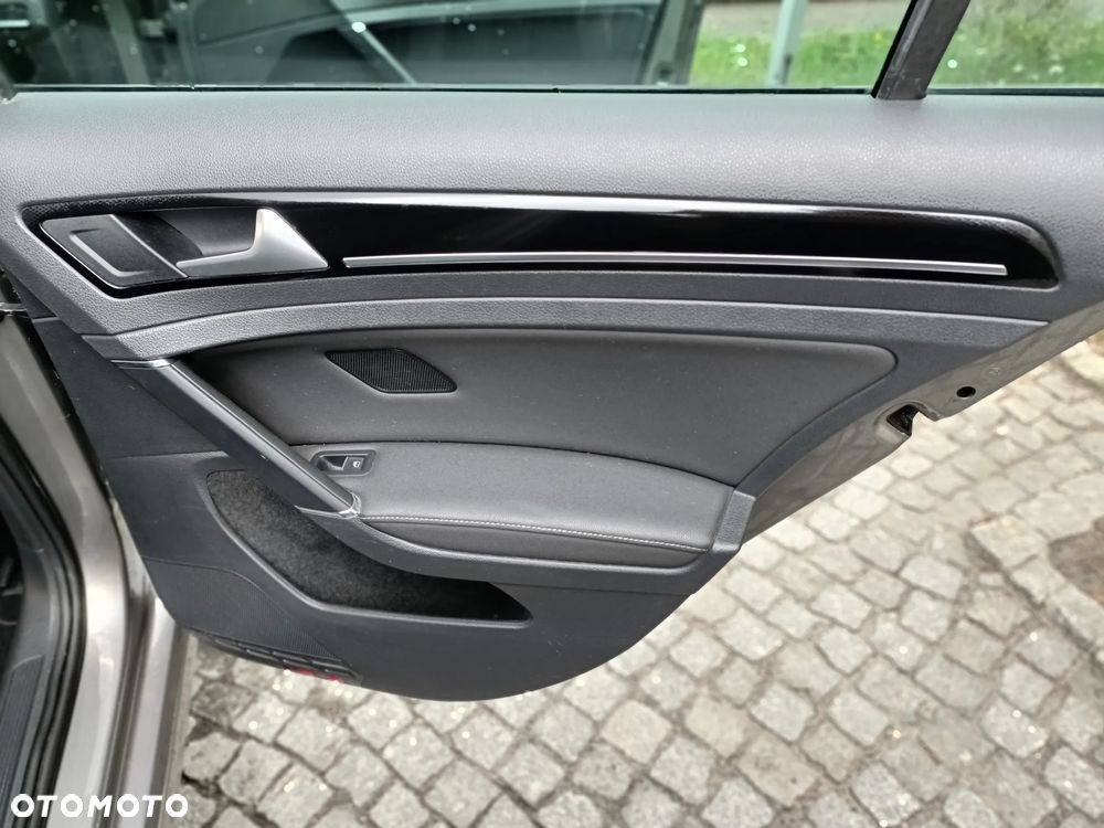 Volkswagen Golf 1.4 TSI (BlueMotion Technology) Highline - 15