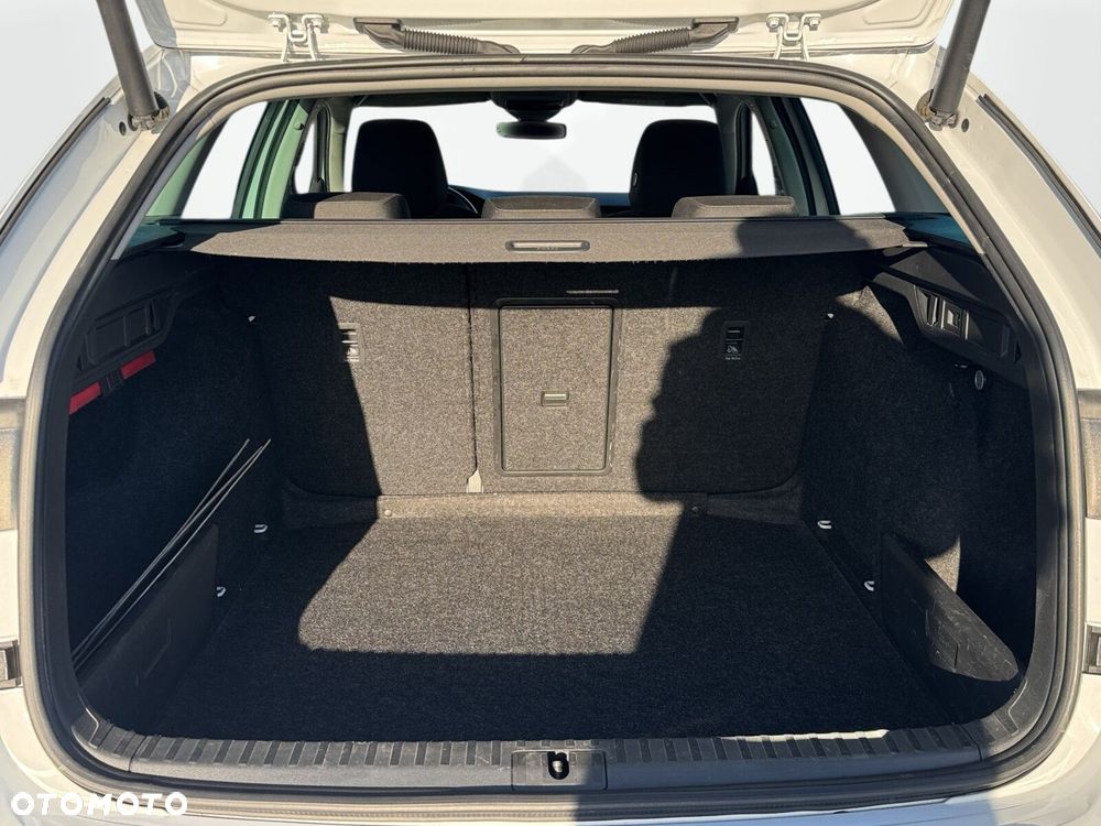 Skoda Octavia 2.0 TDI SCR Style DSG - 31