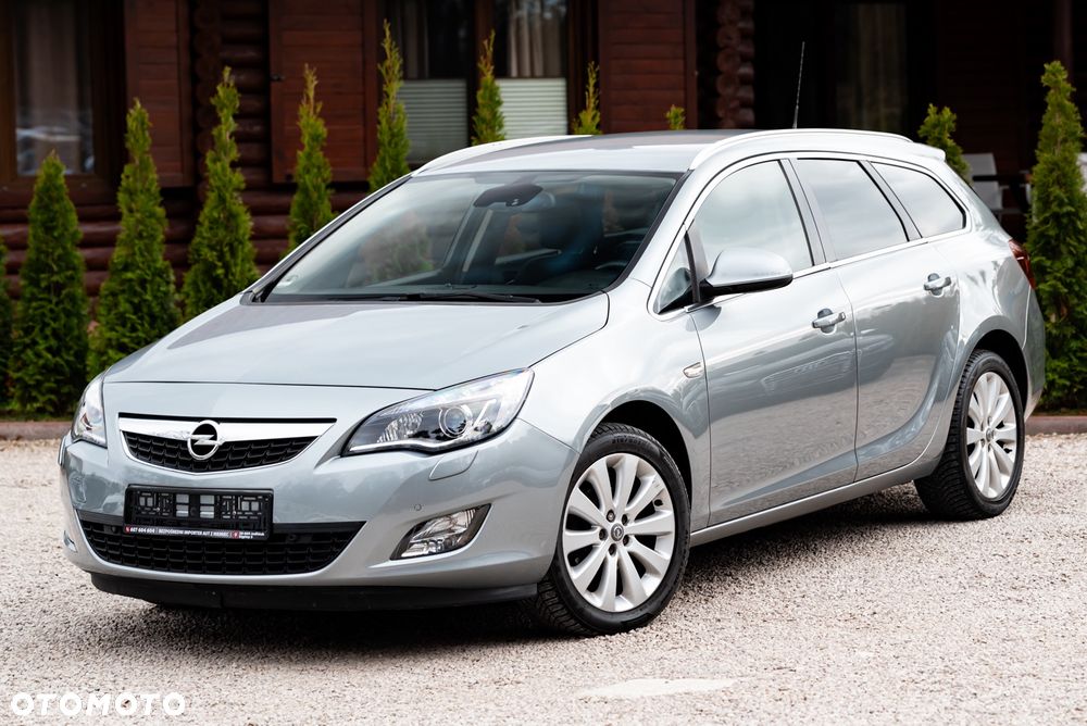 Opel Astra 1.4 Turbo - 2