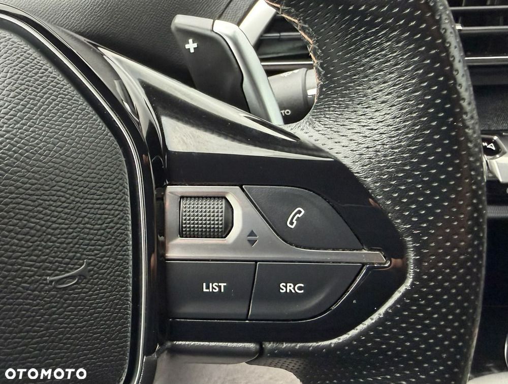 Peugeot 5008 PureTech 180 EAT8 Stop & Start Allure - 23