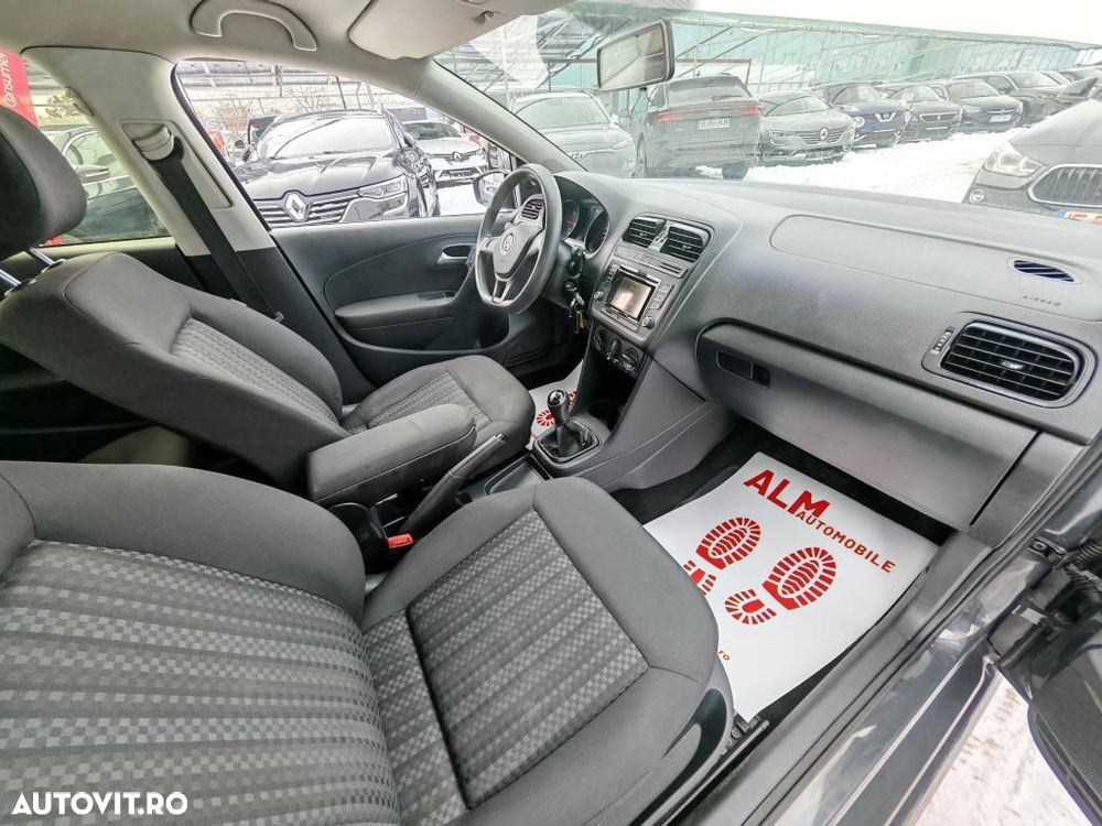 Volkswagen Polo - 4