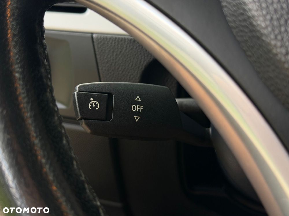 BMW Seria 3 - 18